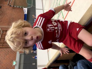 081CC3B9-A737-418C-87F7-3B14AB99537A