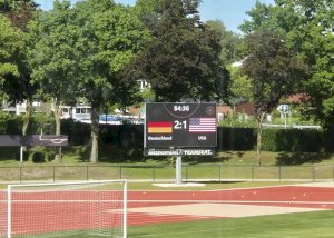 Ein unvergessliches Fußballfest im Emslandstadion: TuS Lingen glänzt als Co-Gastgeber für DFB und Team USA!