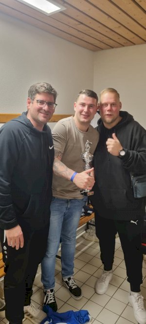 6168704E-60D4-409A-ACA8-0EEE3076CEA8