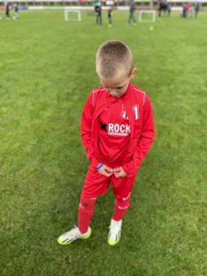 8B07EC8E-E87D-403A-8334-68134EDB0DCD