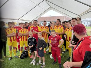 9F4D700A-3FAB-475C-900D-CD7BC45B0F22