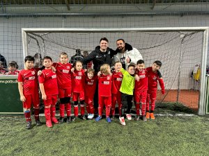 B35C702C-3A46-4773-94C8-B31470E8D091