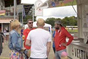 D267BCC9-2450-4472-9013-827EF8B8F919