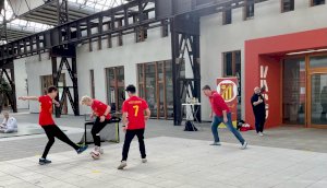 F9DB3C42-67C1-4993-AAC4-770B7AFCC3D6