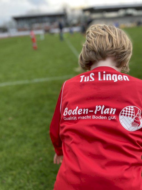 TuS F1-Jugend erfolgreich bei erstem Blockspieltag 2024